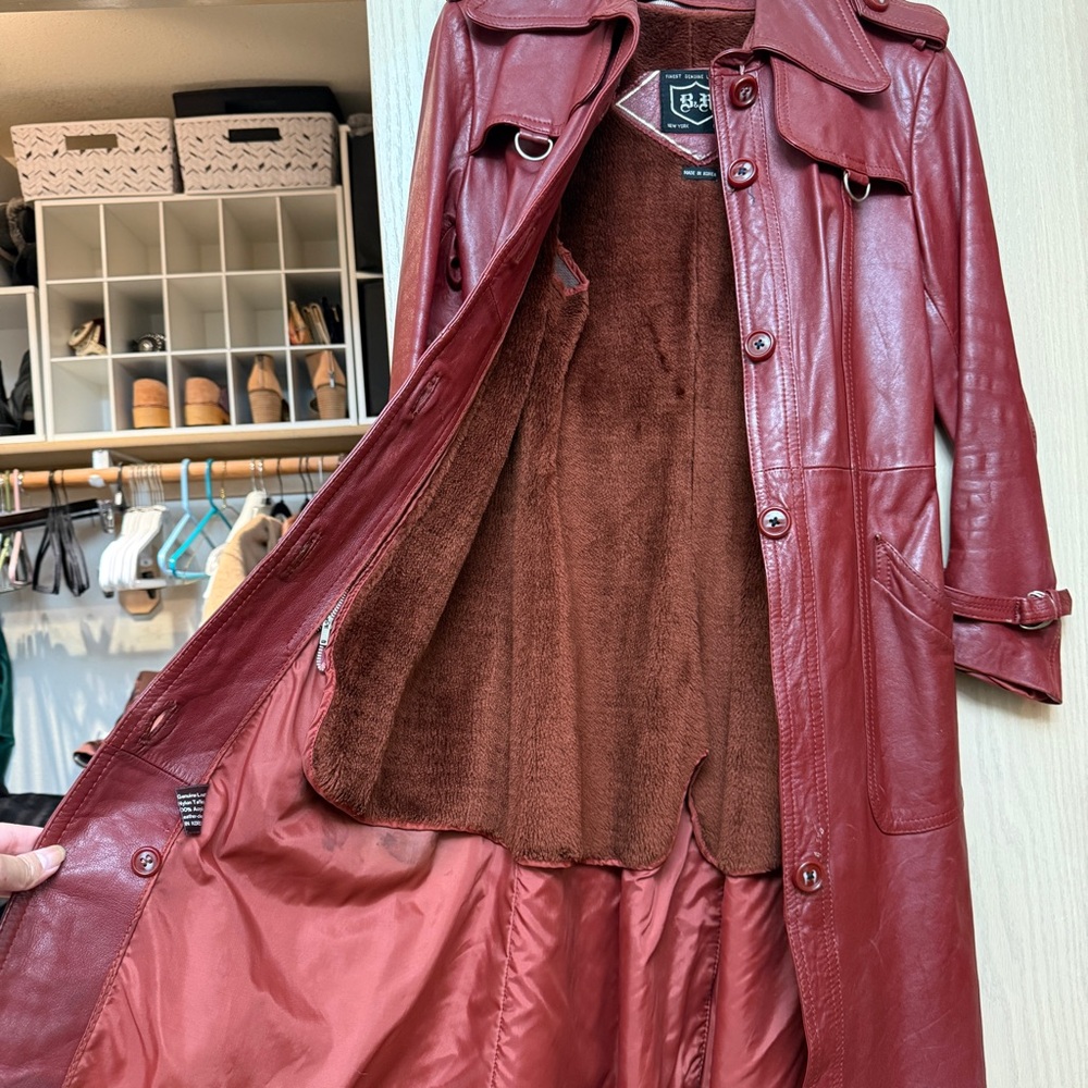 Vintage Red Leather Trench Coat - Picture 7 of 8